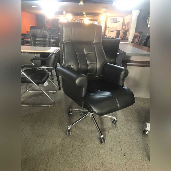 Office Revloving Chair Z1200