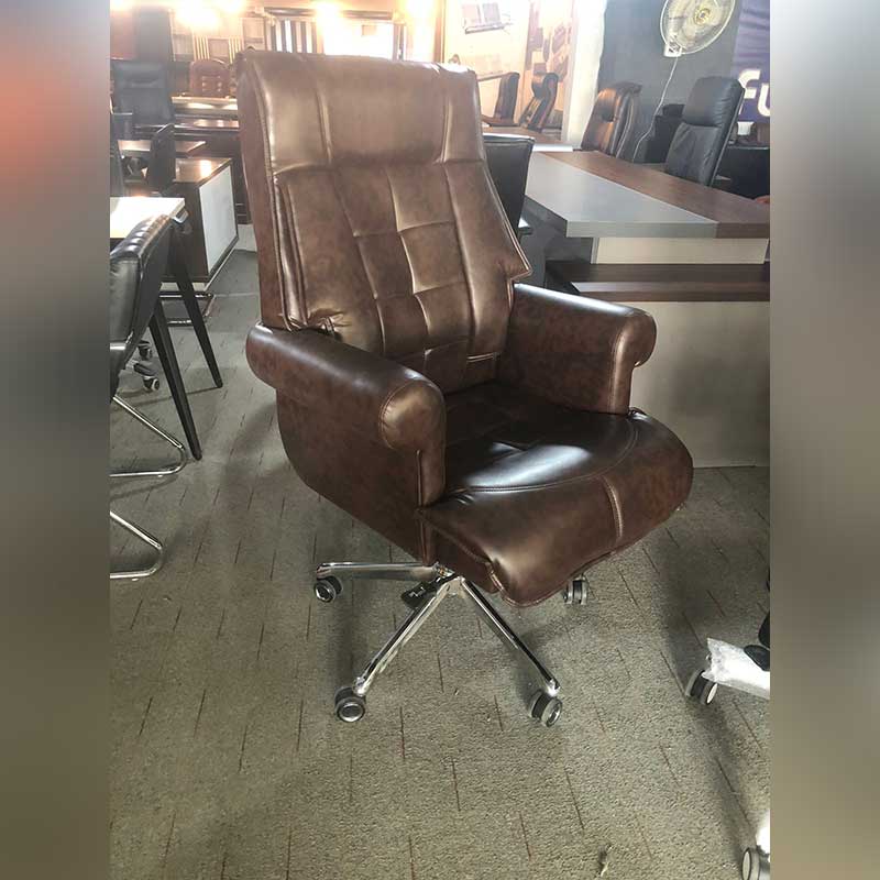 Office Revloving Chair Z1200 Brown