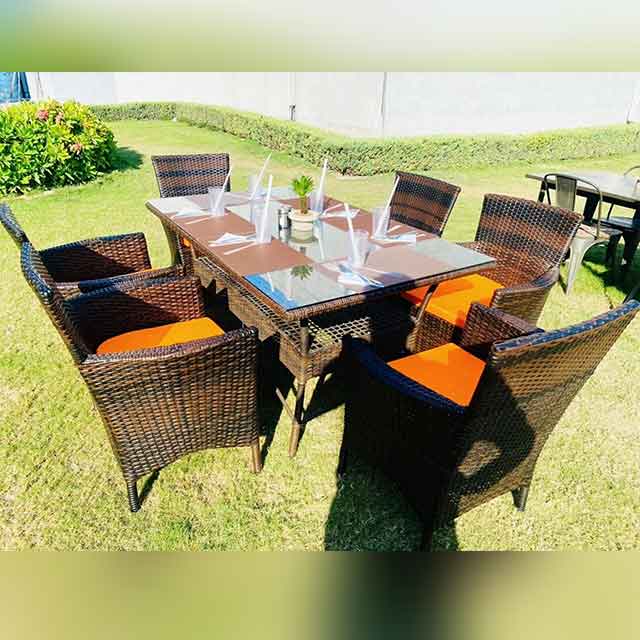 Outdoor Rattan Dining Table 2